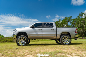 Dodge RAM 1500 with Tuff Off-Road T2B True Directional